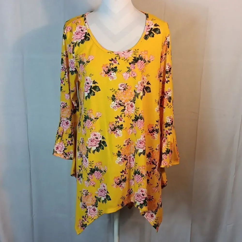 Bobbie Brooks Bell Sleeve Asymmetrical Tunic Top